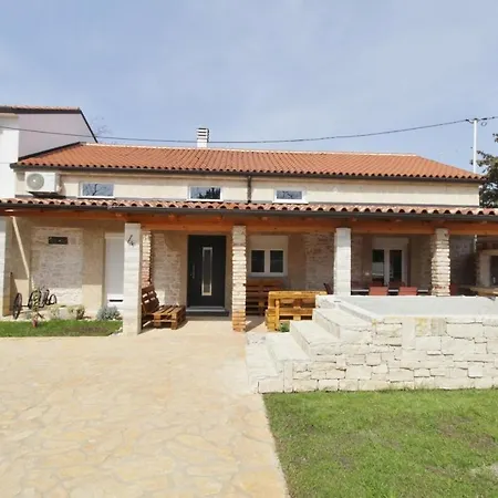 Villa Alina With Pool Savudrija Zewnętrze zdjęcie